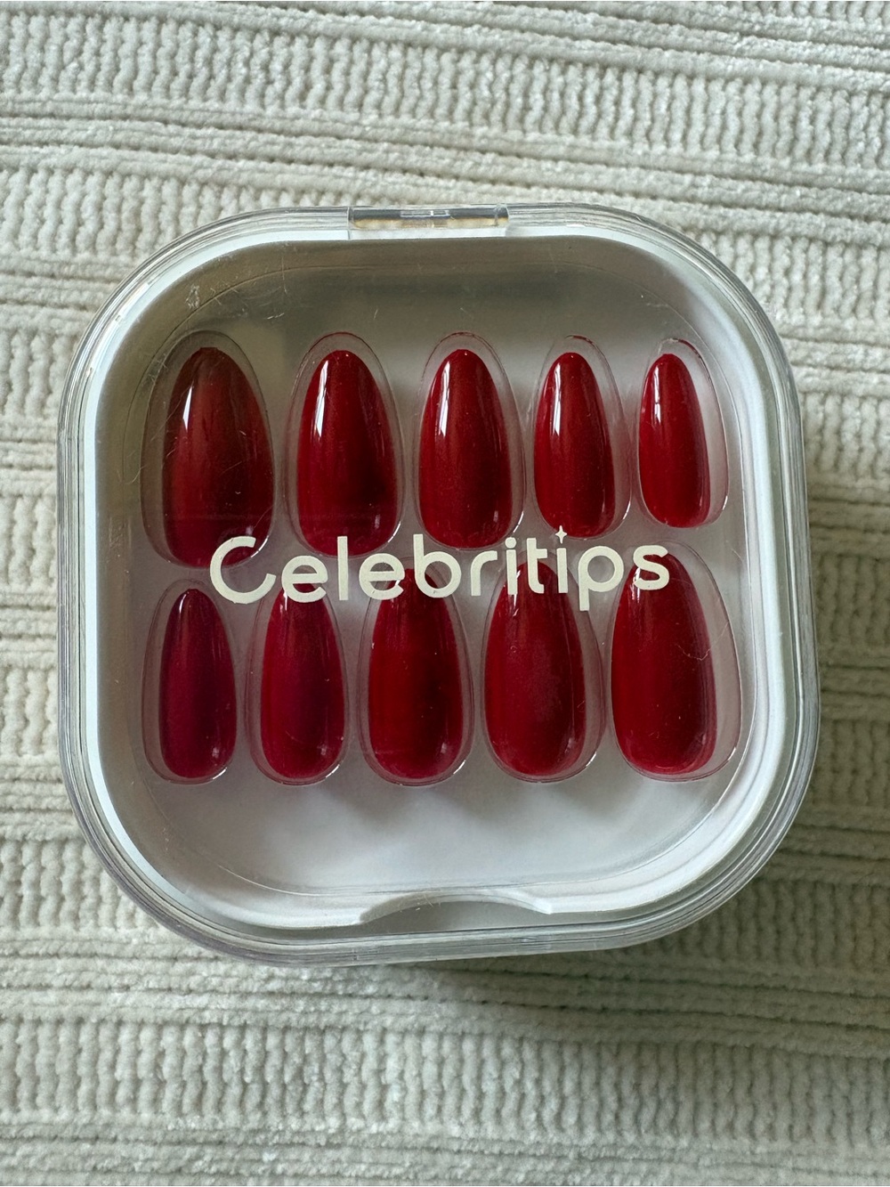 Celebritips Red Press-On Nails - Classic Red Red Medium Almond